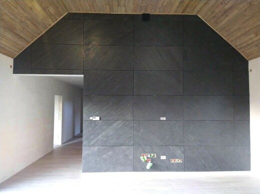 Black line 6.jpg