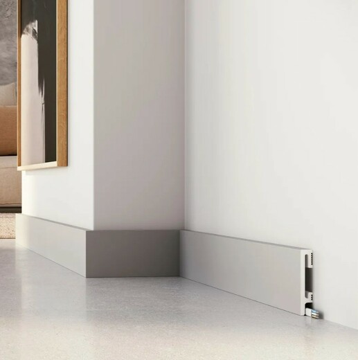 Rovná soklová lišta Šedá 3.jpg