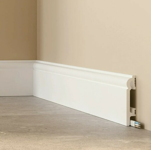 TVAROVANÁ Podlahová soklová lišta DuroFit  BÍLÁ PF082 8cm