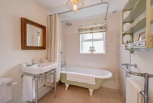unique-homestays-coastal-holiday-cottage-042.jpg